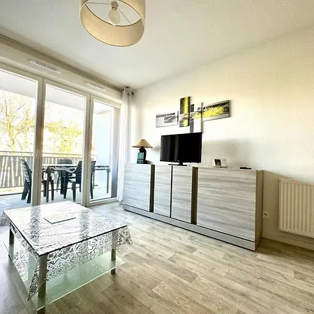 Apartment Agreable Au *