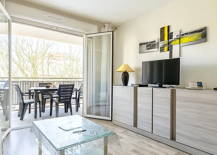 Agreable Au * لا تاسْتْ دو بوك