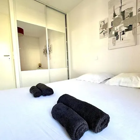 Au Centre De Appartement *